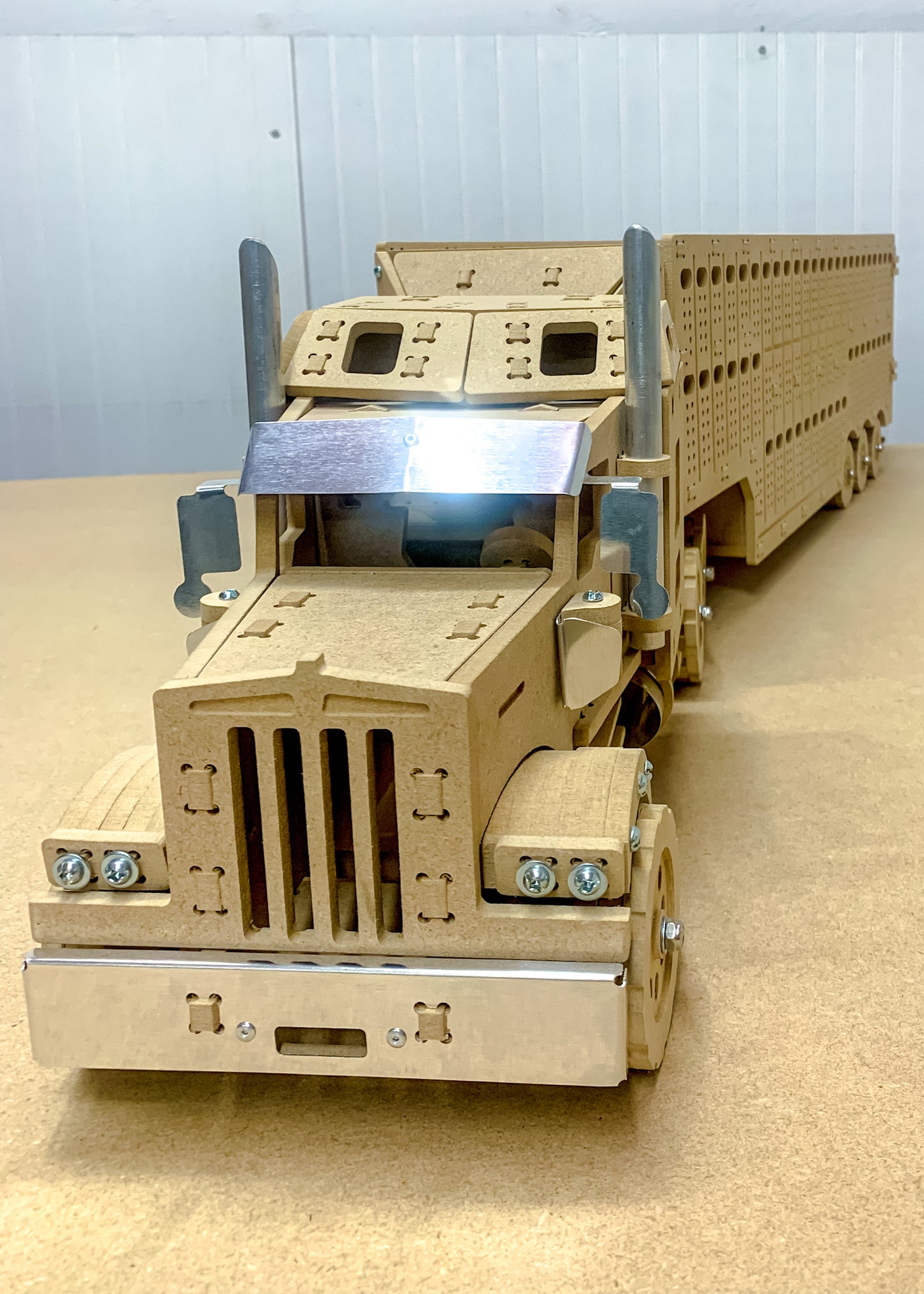 Kenworth W900L Tandem Axle Truck