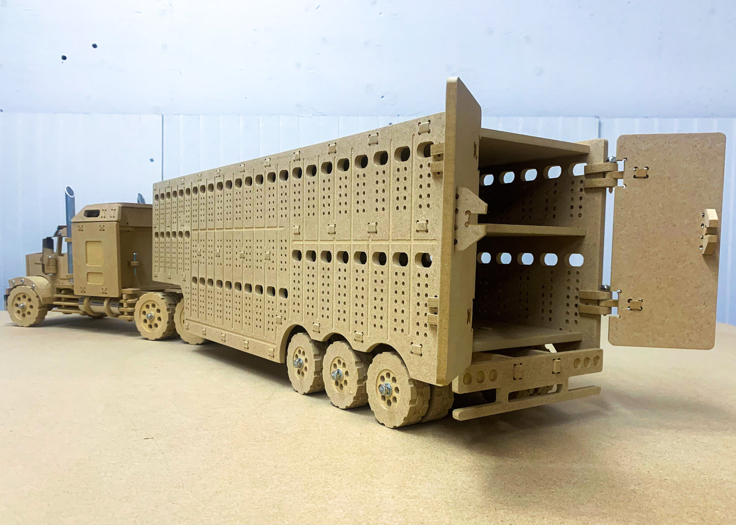 Tridem Livestock Trailer